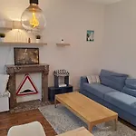 Modern 1 Bedroom Apartment Close Sacré Coeur